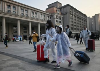 (VIDEO) Wuhan vive su primer día tras el levantamiento de la cuarentena