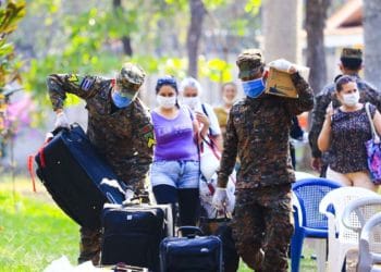 275 personas abandonaron hoy la cuarentena en centros de contención