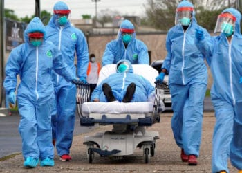 EE.UU. supera las 8.000 muertes y los 300.000 infectados por el coronavirus