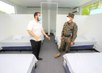 Inauguran hospital de Brigada Aérea en Comalapa para atender pacientes con coronavirus