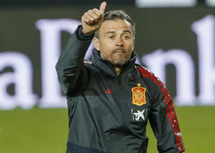 Luis Enrique reducirá su sueldo en un 25% por iniciativa propia ante el covid-19