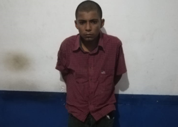 PNC captura a un hombre que amenazaba a personas por incumplir cuarentena en Sensuntepeque