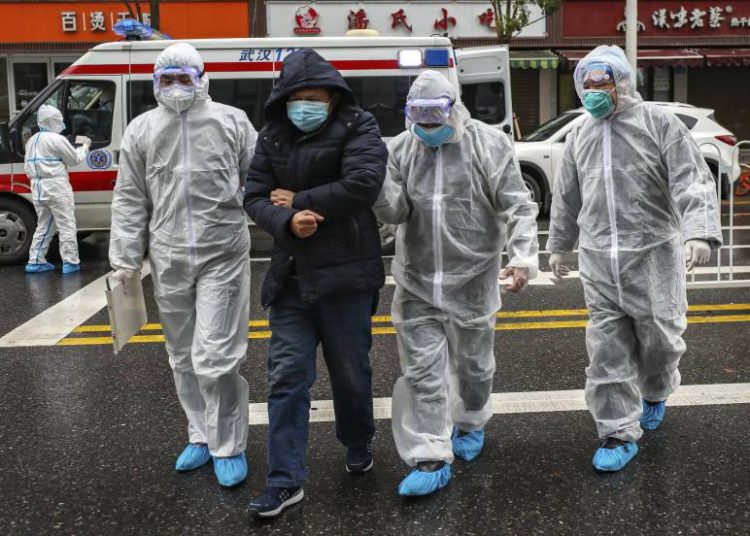 China emitió un nuevo protocolo para los covid-19 sintomáticos y evitar el mayor temor del régimen