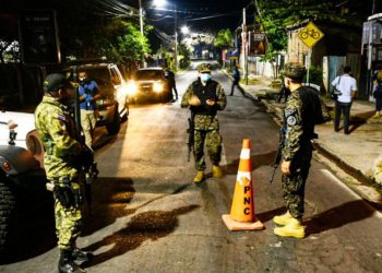 PNC y Fuerza Armada toman control del Puerto de La Libertad
