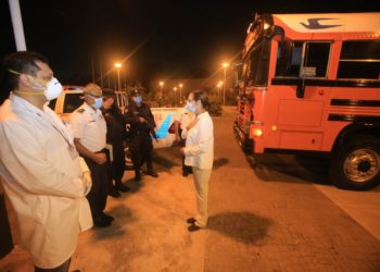 Diputados superan veto para que salvadoreños varados inicien el retorno al país