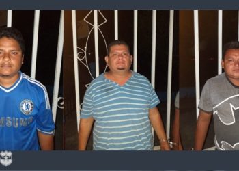 Arrestan a tres sujetos que transportaban marihuana escondida en un camión con verduras