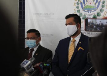 Hacienda presenta iniciativa para extender plazo para declarar y pagar Renta