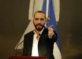 Nayib Bukele: «Diputados tienen el objeto de quitar herramientas legales para que no podamos combatir al coronavirus»
