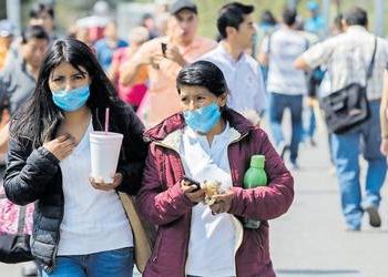 Un informe predice hasta dos años más de pandemia y describe tres posibles escenarios