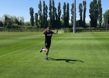 Los equipos de la serie A de Italia reanudan los entrenamientos en medio de la pandemia