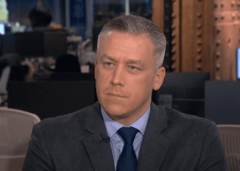 Virólogo de EE.UU. hospitalizado con coronavirus explica cómo se infectó a través de los ojos