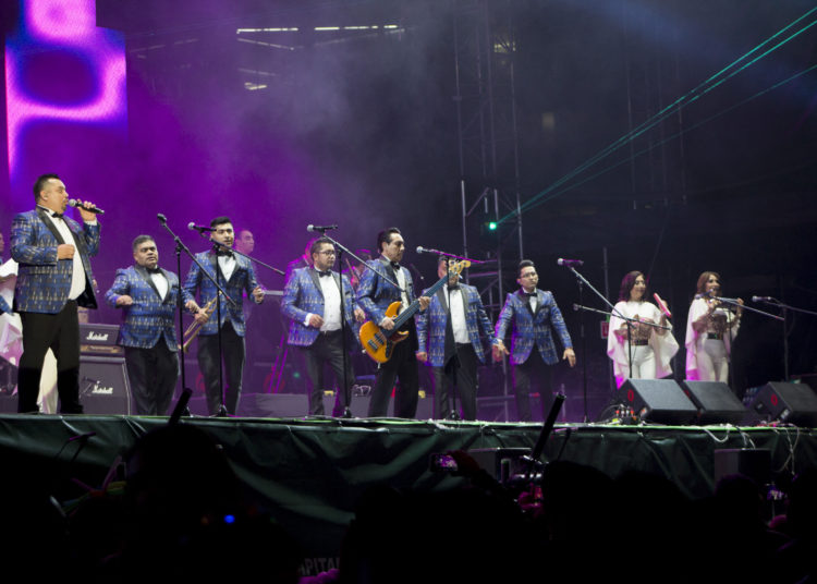 Los Ángeles Azules y Pablo Lescano, presentan nueva versión de “La cumbia del infinito”