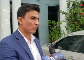 Miguel Pereira: «MINSAL debió informar sobre químicos a utilizar en arcos sanitarios para personas»