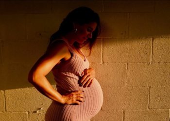 Alex Morgan presenta a su hija a través de Instagram