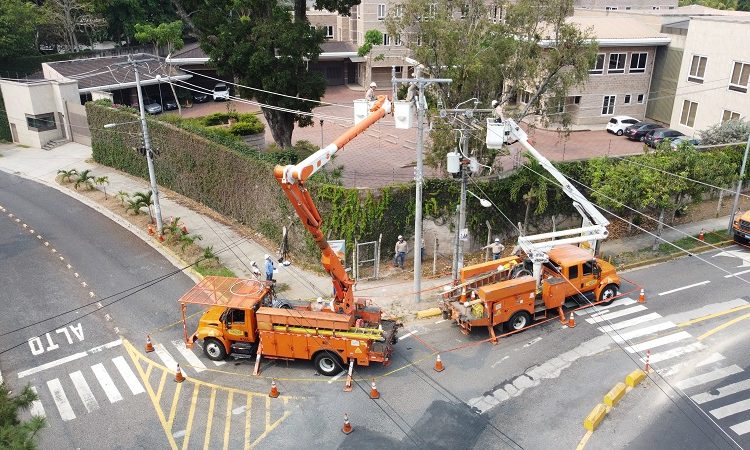AES garantiza suministro eléctrico durante emergencia del covid-19