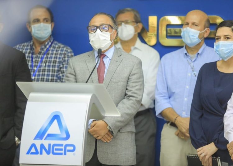 ANEP y Gobierno buscan acuerdo para abrir empresas de forma gradual en 15 días