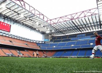 El gobierno alemán autorizó a la Bundesliga a reanudar su torneo a partir del 15 de mayo