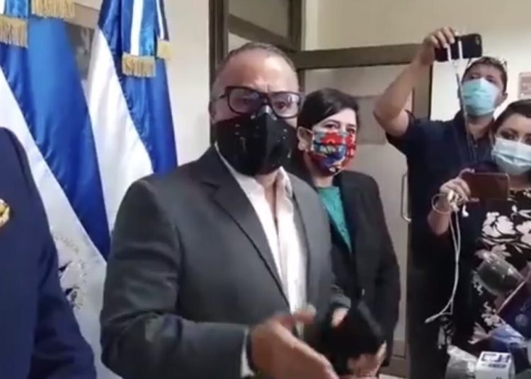 Ernesto Castro: “Invito a los diputados a que visitemos los hospitales y vean la realidad”