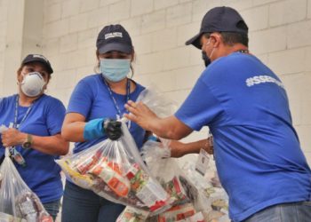 Gobierno inició hoy la entrega de «cestas solidarias» a más de un millón de familias