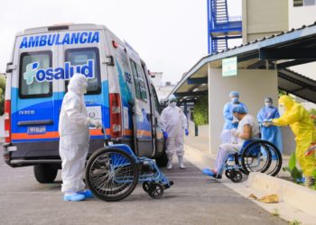 Dan de alta a dos pacientes que vencieron el covid-19 en Hospital San Rafael