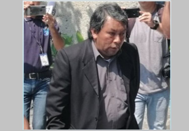 Niegan arresto domiciliar a sacerdote acusado de agresiones sexuales