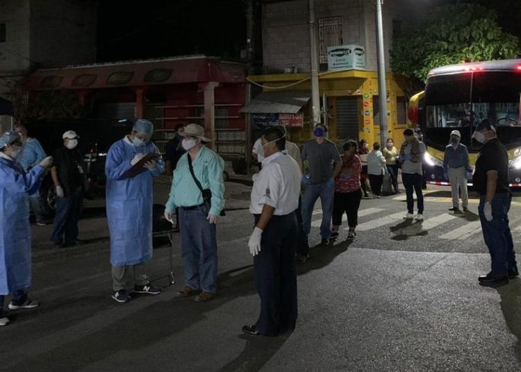 Retornan a El Salvador 41 salvadoreños que estaban varados en Nicaragua