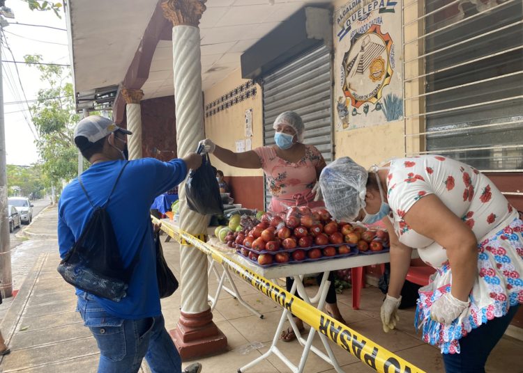 Instalan mercado móvil en Quelepa