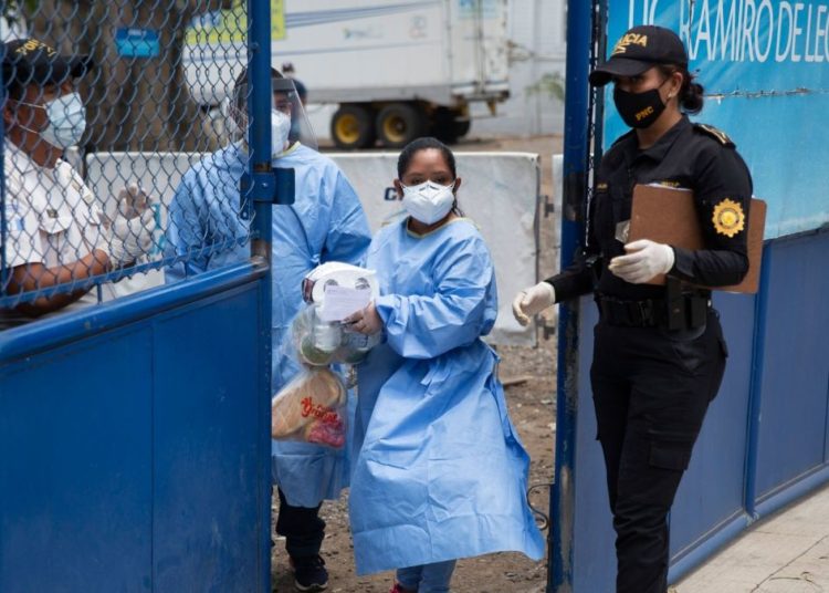 Guatemala podría decretar un cierre total durante dos semanas por el covid-19