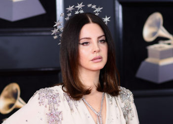 Lana del Rey es acusada de racismo tras criticar a Beyoncé y Ariana Grande