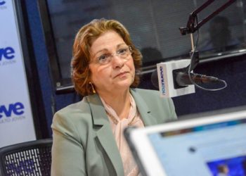 Educación capacita a 30 mil docentes para que impartan clases virtuales