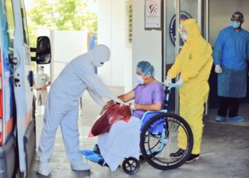 Dan de alta a tres pacientes que vencieron al covid-19 en el Hospital San Rafael