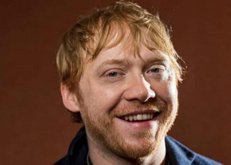 Rupert Grint de “Harry Potter” y Georgia Groome se convirtieron en padres de una niña