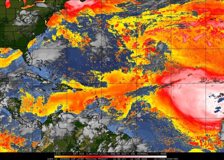 La actual nube de polvos del Sahara es la de mayor concentración en los últimos 50 años
