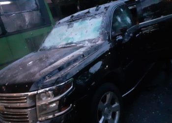 (VIDEOS) Cámaras de seguridad captan la emboscada contra el jefe de la policía de Ciudad de México