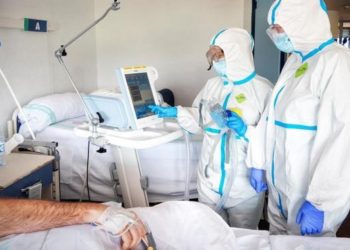 Reino Unido comenzará a suministrar dexametasona a miles de pacientes luego de confirmar que salva vidas de enfermos de covid-19