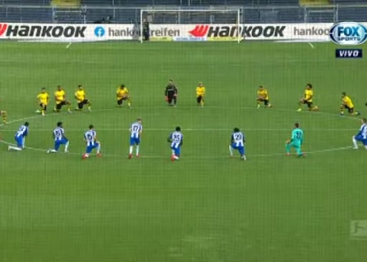 Jugadores de Bundesliga se unen al pedido de justicia por la muerte de George Floyd en EE.UU.