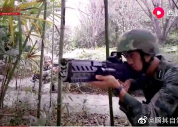 (VIDEO) El Ejército chino presenta un fusil electromagnético silencioso que perfora el acero