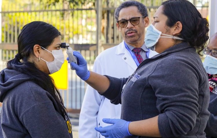 EE.UU.: Más de diez estados reportan un incremento de contagios por covid-19