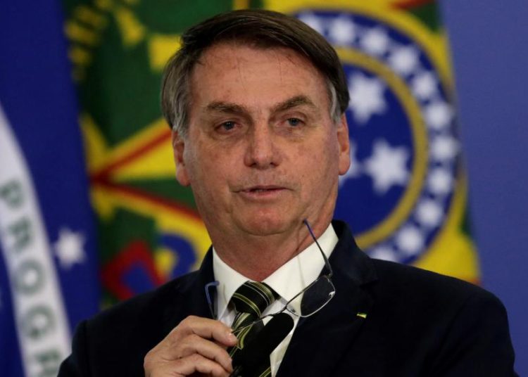 Tras el récord de muertes diarias por coronavirus en Brasil Bolsonaro dijo que «Es el destino de todo el mundo”