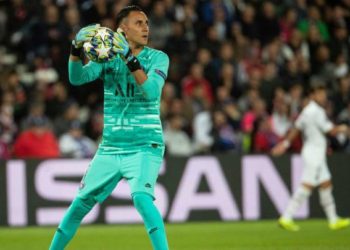 Keylor Navas regresa a Francia tras tres meses en Costa Rica