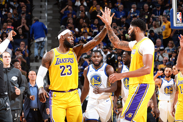 Lakers ganarán 12 millones de dólares por jugar en Disney World