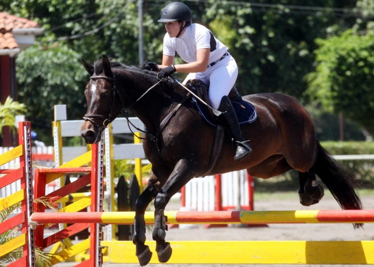 Federación Salvadoreña de Ecuestres no quiere dejar pasar el tiempo