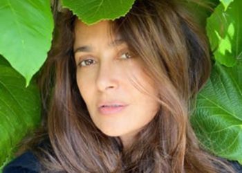 La sexy fotografía de Salma Hayek de la que todo mundo habla