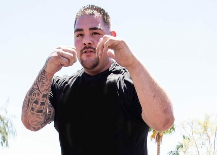 El boxeador mexicano Andy Ruiz sorprende con su preparación física