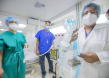 Inauguran ocho nuevas UCI en Hospital Saldaña