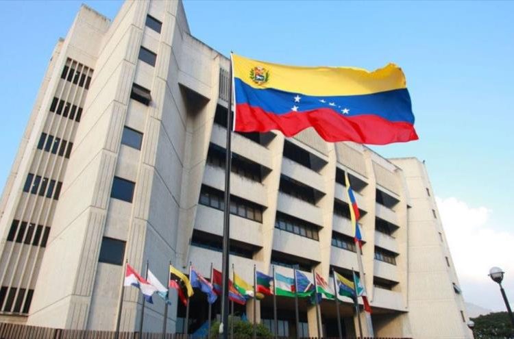 Supremo de Venezuela suspende a la dirección nacional del partido opositor Acción Democrática