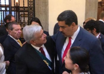 Presidente de México dispuesto a vender gasolina a Venezuela pese a las sanciones de EE.UU.