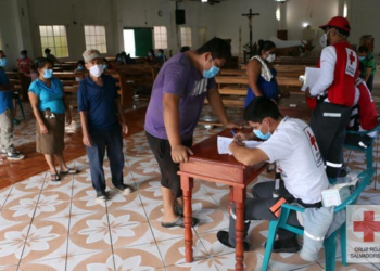 Cruz Roja Salvadoreña entrega donativo a albergue en San Luis Talpa