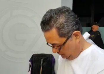 Seguirán proceso en libertad 8 acusados en el caso Saqueo Público, que involucra al expresidente Mauricio Funes