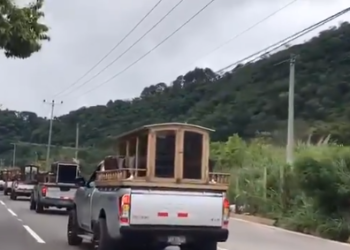 VIDEO | Dan sepultura a los siete miembros de la familia Melara Salamanca en Santo Tomás